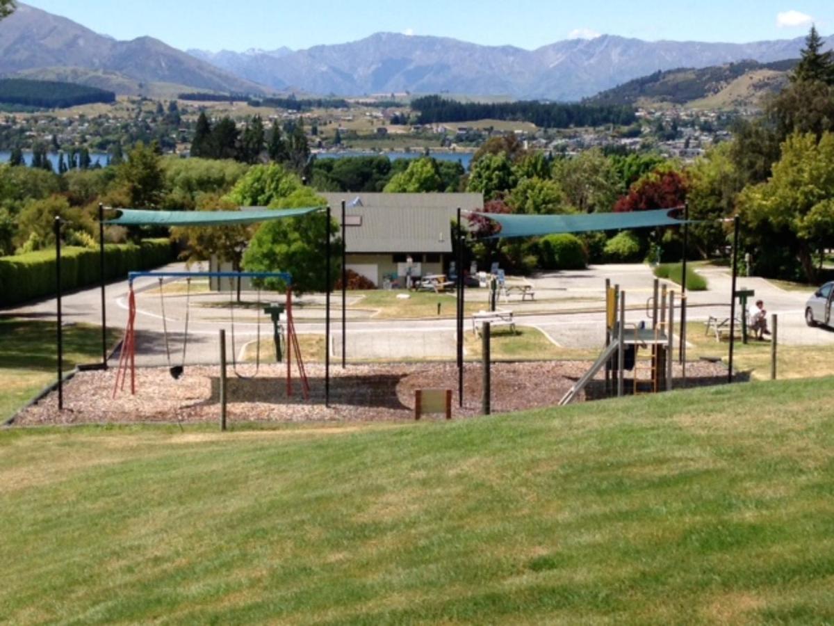 Wanaka Top 10 Holiday Park Exteriör bild
