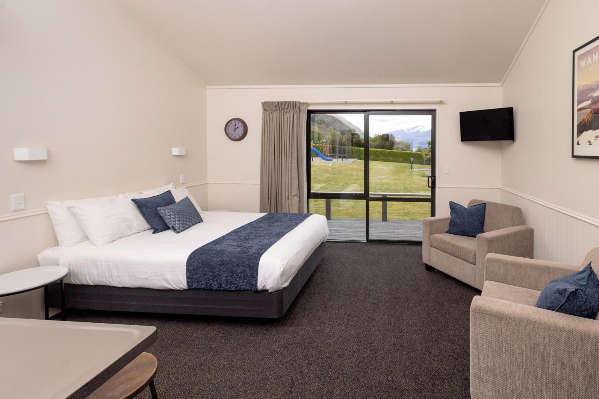 Wanaka Top 10 Holiday Park Exteriör bild