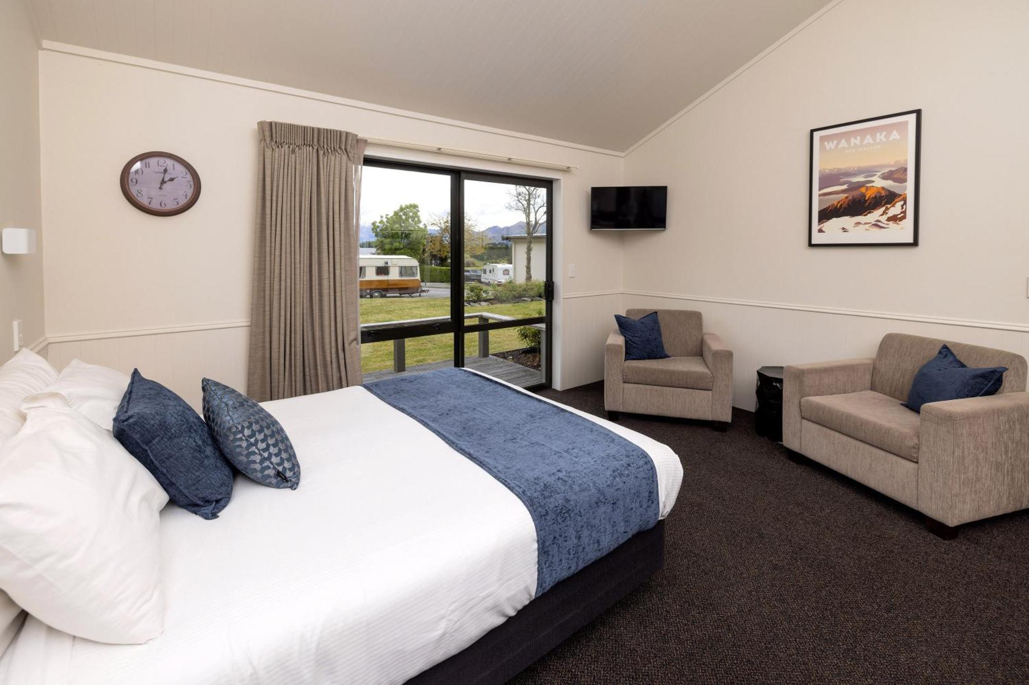 Wanaka Top 10 Holiday Park Exteriör bild